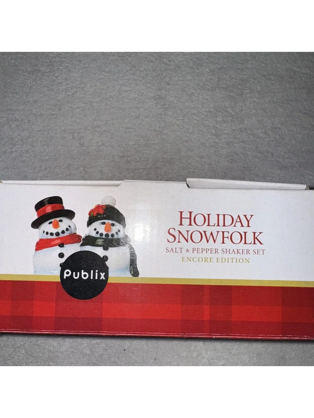 Holiday Snowfolk Publix Ceramic Salt & Pepper Shaker Set Snowman Christmas